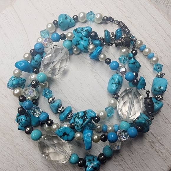 Bracelets Turquoise Color, Lot of 4 - Picture 1 of 5